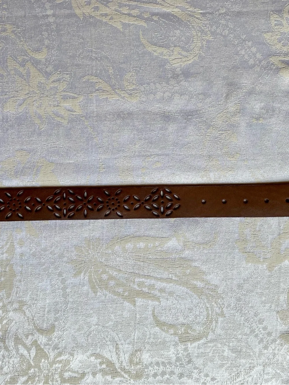 Aeropostale brown leather